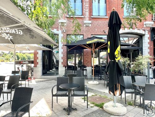                                         Gemengd gebruik te koop in Ronse, € 495.000
