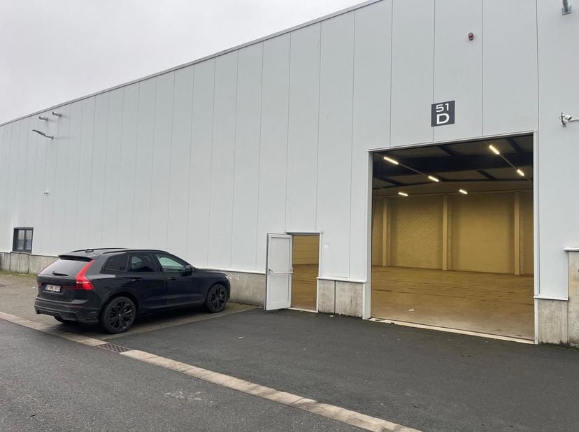 Bien professionnel à louer
                    à 2610 Wilrijk