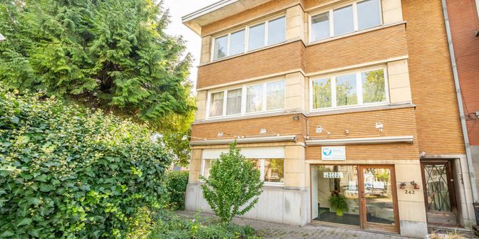 Bedrijfsvastgoed te koop in Boulevard du Souverain 244, 1160 Oudergem