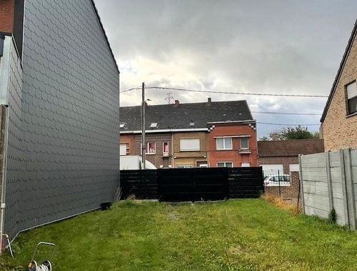                                         Bouwgrond te koop in Lessines, € 106.500
