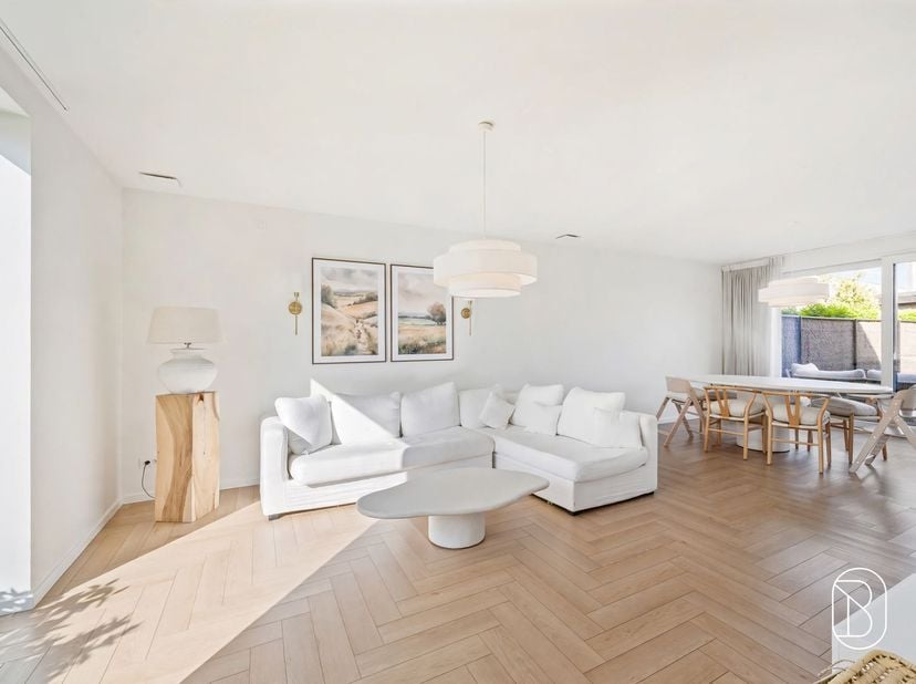 Huis te koop in Groeningeveld 8,
                    8790 Waregem