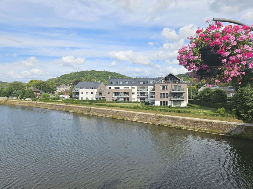 Appartement te huur in ,
                    5150 Floreffe