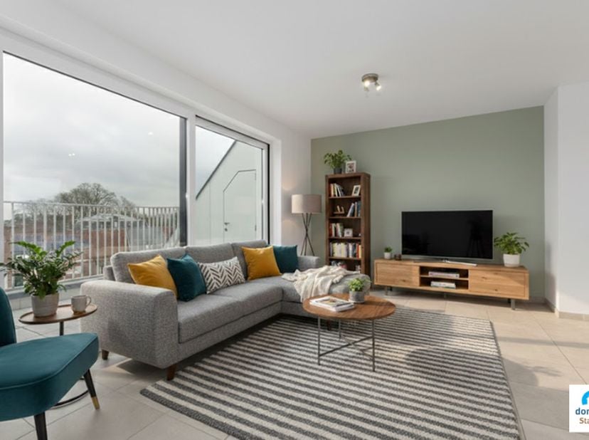 Roeselare nabij centrum – Stijlvol nieuw dakappartement in hartje stad met twee slpks en twee terrassen<br />
Ontdek dit moderne en luxueus afgewerkte