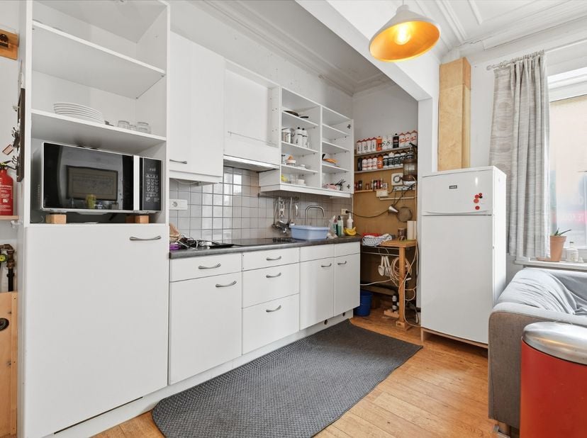 Gelegen in het bruisende centrum van Blankenberge bevindt zich dit instapklare appartement met een bewoonbare oppervlakte van 46 m². Dankzij de centra