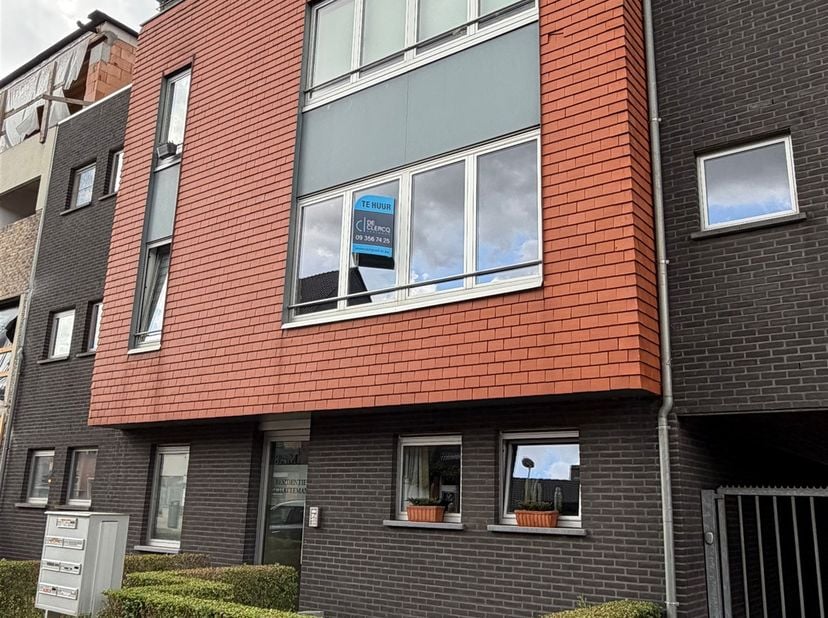 Gezellig, energiezuinig appartement met 2 slaapkamers te huur nabij het centrum van Gent. <br />
<br />
Het appartement bevindt zich vlak bij het ce