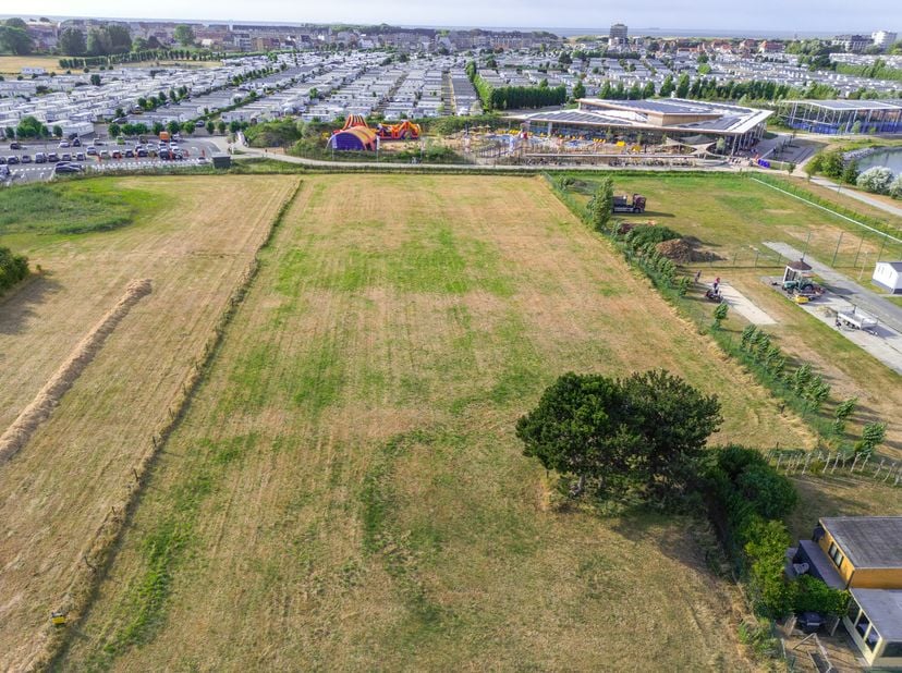 Grond te koop in Duinenstraat .,
                    8450 Bredene