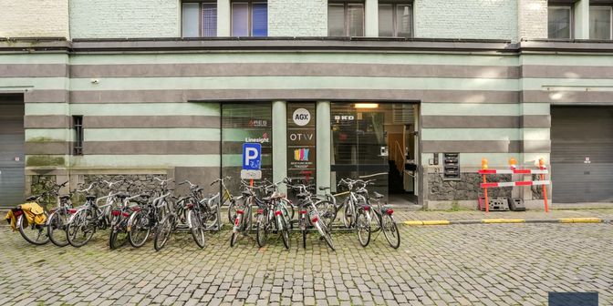 Bien professionnel à louer à Vijfwindgatenstraat 21, 9000 Gent