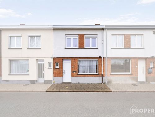                                         Eengezinswoning te koop in Izegem, € 210.000
