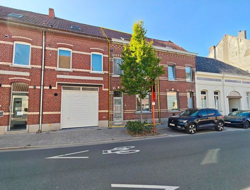                                        Maison à louer à Heule, € 775
