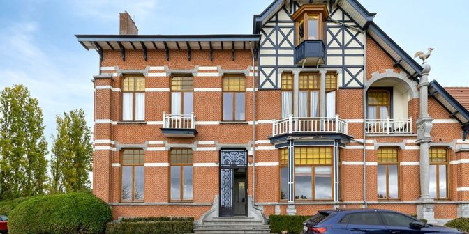 Bien professionnel à vendre à Lintsesteenweg 529/533 529, 2540 Hove