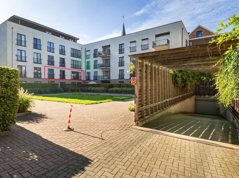 Appartement te koop in Lange Sint-Annastraat 32 bus 11,
                    2000 Antwerpen