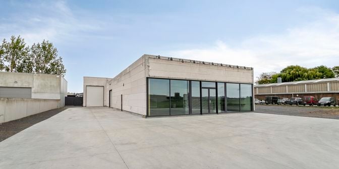 Bedrijfsvastgoed te huur in Ouderdomseweg 28, 8970 Poperinge
