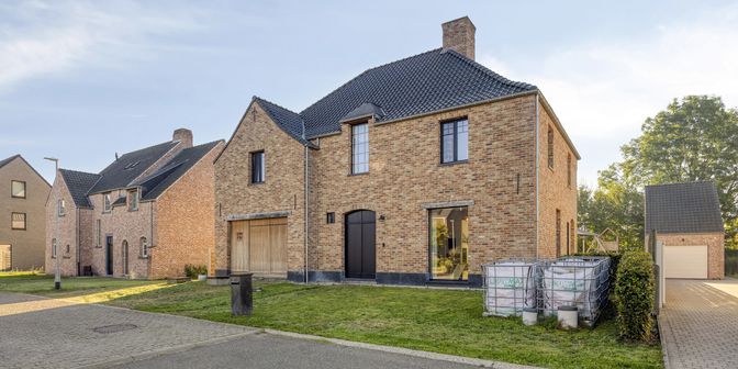 Huis te koop in Heiloopweg 14, 2400 Mol
