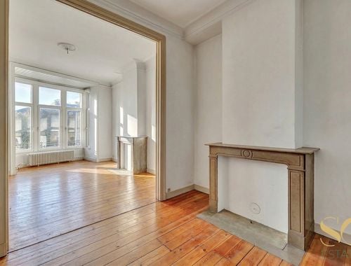                                         Appartement te koop in Brussel, € 349.000
