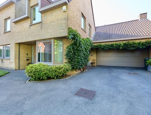                                         Villa à vendre à Zwevegem, € 585.000
