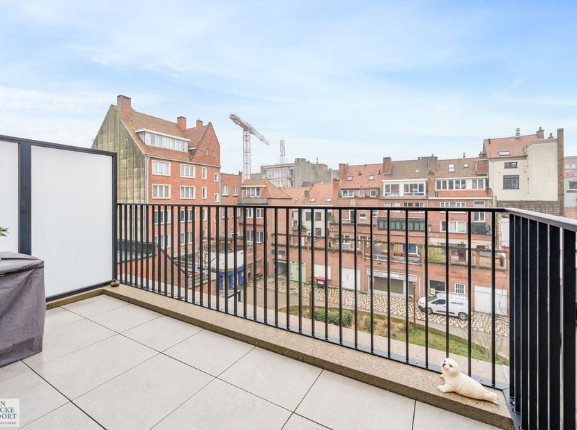 Standingvol appartement met zonneterras in de Residentie "De Ruyter" gelegen op de derde verdieping - vlak in het bruisende stadscentrum en toch bijzo