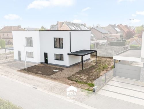                                         Maison à vendre à Bree, € 270.000
