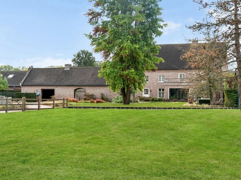 Maison à vendre à Katersberg 96,
                    2440 Geel
