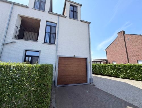                                         Kelder garage te koop in Herenthout, € 15.000
