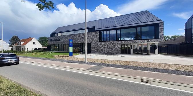 Bedrijfsvastgoed te huur in Denen 10, 9080 Lochristi