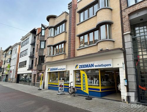                                         Handelsgelijkvloers te koop in Diest, € 320.000
