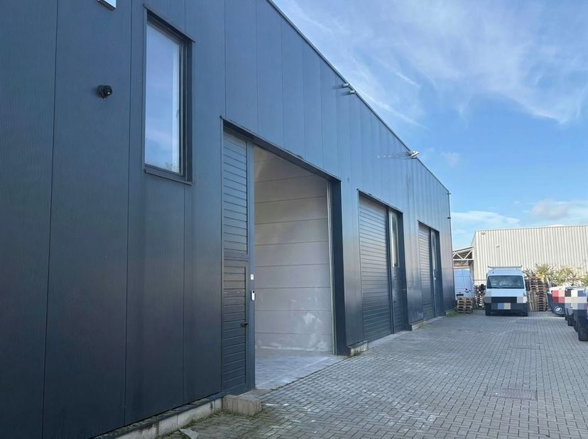 Bedrijfsvastgoed te koop in Anthonis De Jonghestraat 60 bus G,
                    9100 Nieuwkerken-Waas