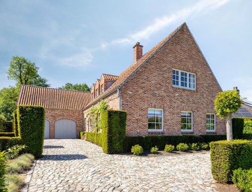                                         Cottage à vendre à Zonhoven, € 745.000
