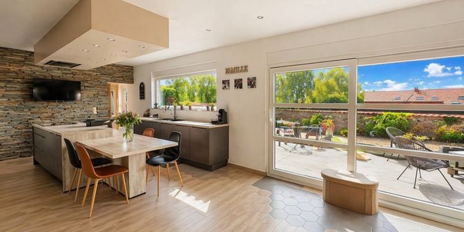 Maison à vendre à 7502 Esplechin