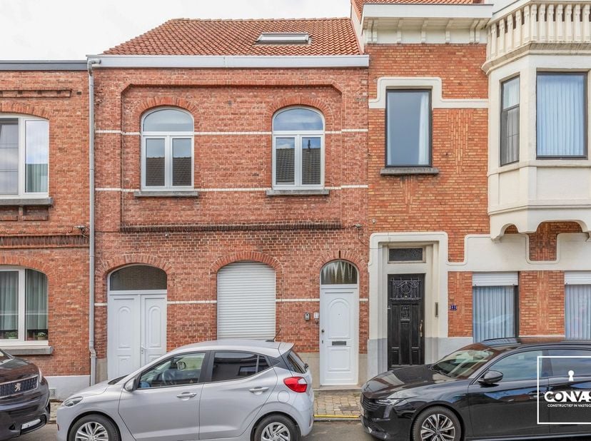Huis te koop in André De Bruynestraat 35,
                    9030 Mariakerke