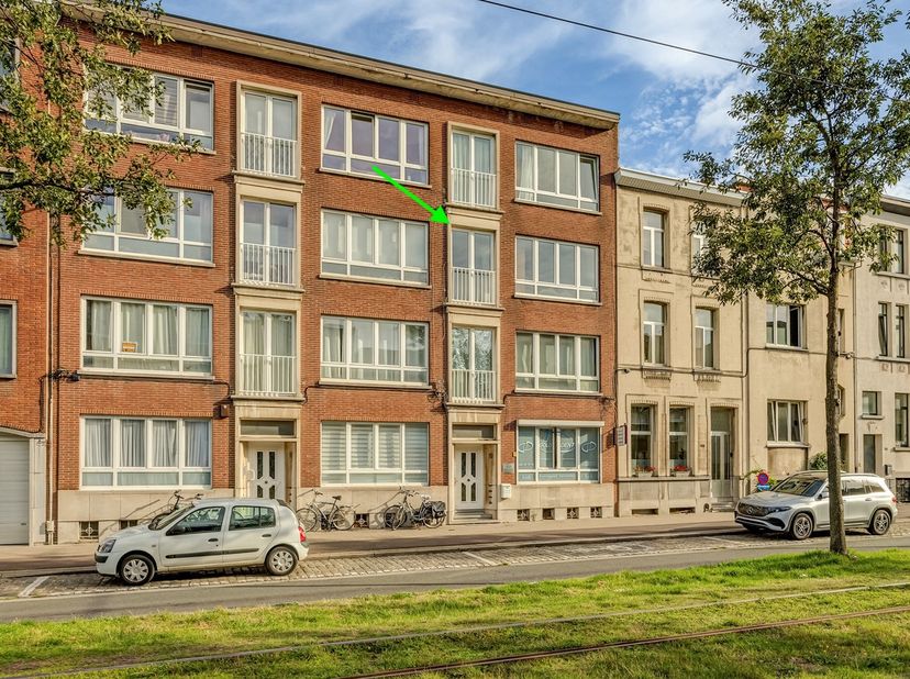 Appartement te koop in De Bruynlaan 110 bus 0201,
                    2610 Wilrijk