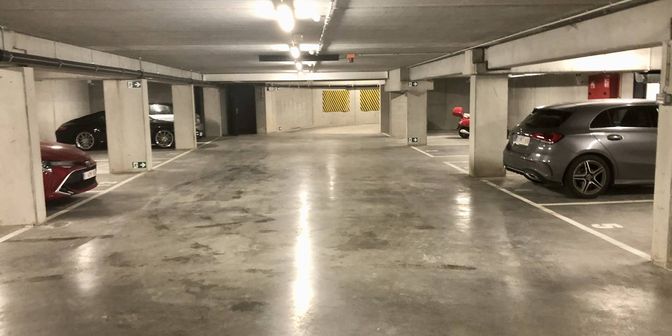 Garage te koop in Chaussée de Wavre 1072, 1160 Oudergem