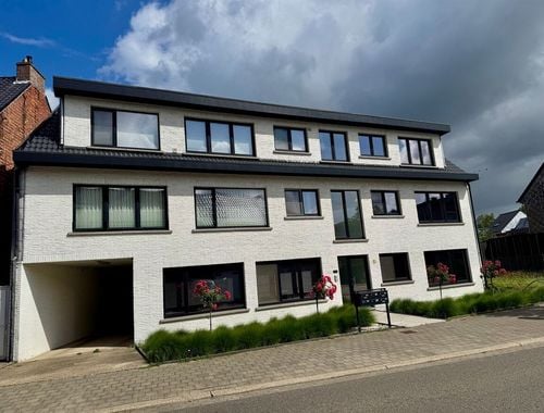                                         Appartement à louer à Lier, € 1.050
