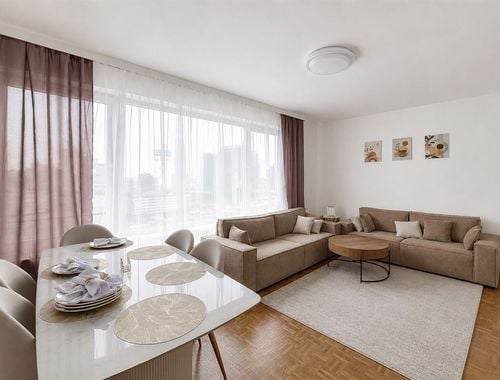                                         Appartement te koop in Sint-Joost-ten-Node, € 189.000
