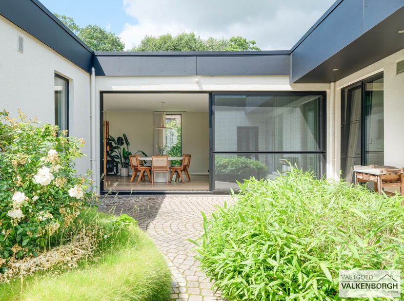 Huis te koop in Sterrebos 40,
                    3500 Hasselt