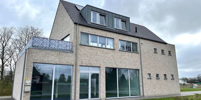 Bedrijfsvastgoed te huur in Nieuwmoersesteenweg 105, 2910 Essen