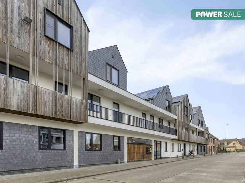 Vous recherchez le confort, la paix et la durabilité au cœur de Zedelgem ? Cet appartement de haute qualité situé au rez-de-chaussée de la Snellegemse