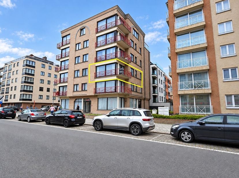 Appartement te koop in de Smet de Naeyerlaan 10 bus 0202,
                    8420 Wenduine