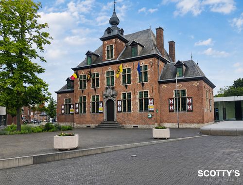                                         Gemengd gebruik te koop in Ternat, € 4.750
