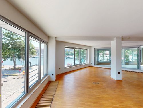                                         Appartement te huur in Antwerpen, € 2.200
