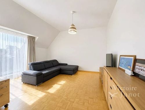                                         Appartement à louer à Auderghem, € 2.140
