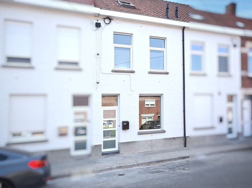 Maison à louer
                    à 8800 Roeselare