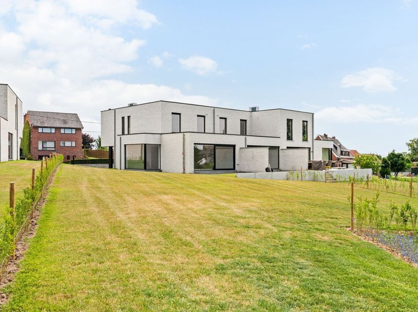 Huis te koop
                    in 9600 Ronse