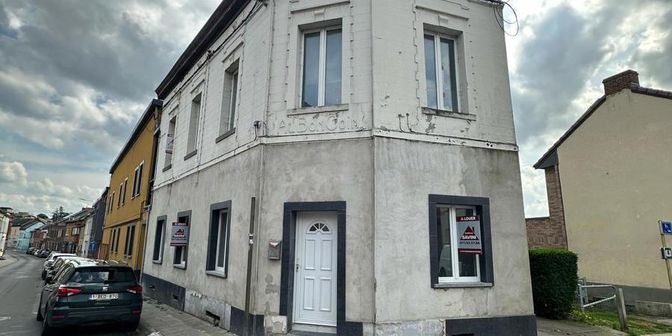 Appartement te huur in Rue du Polichène 31, 7140 Morlanwelz-Mariemont