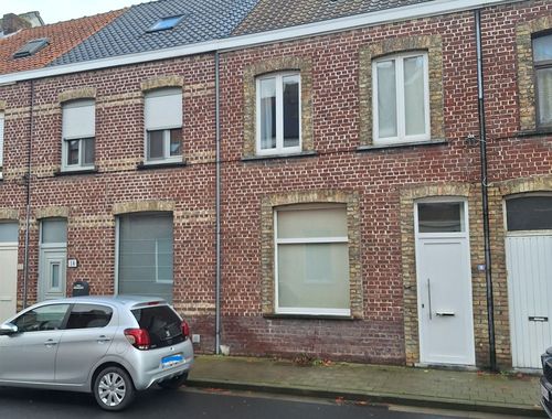                                         Rijwoning te huur in Poperinge, € 870
