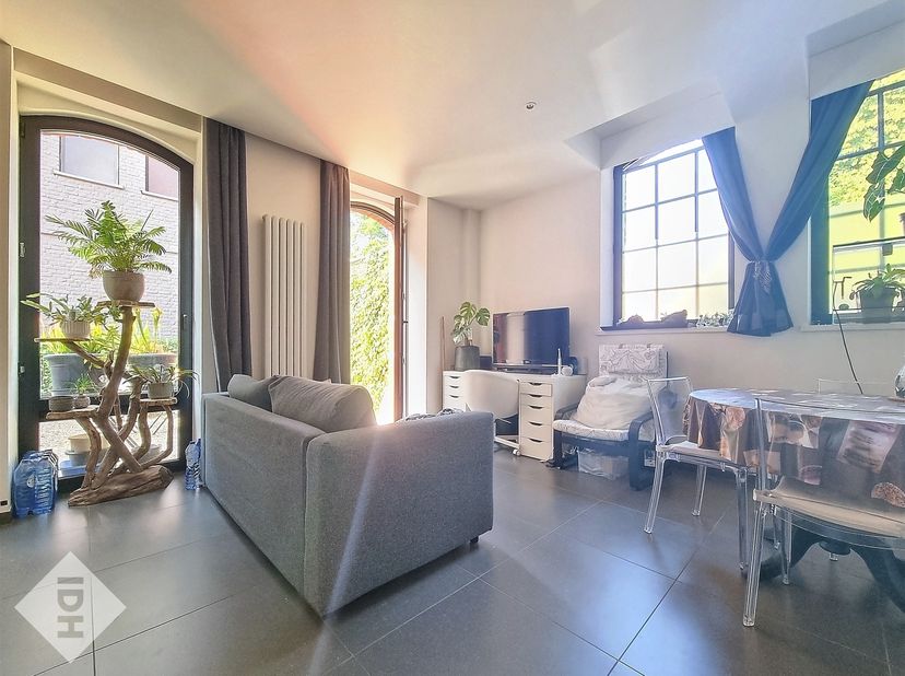 Dans une résidence de qualité, normalisée basse consommation: l'Ilot Desclée à Tournai. Découvrez ce superbe appartement offrant de belles prestations