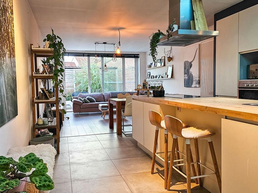 Huis te koop in Meulebekestraat,
                    8800 Roeselare