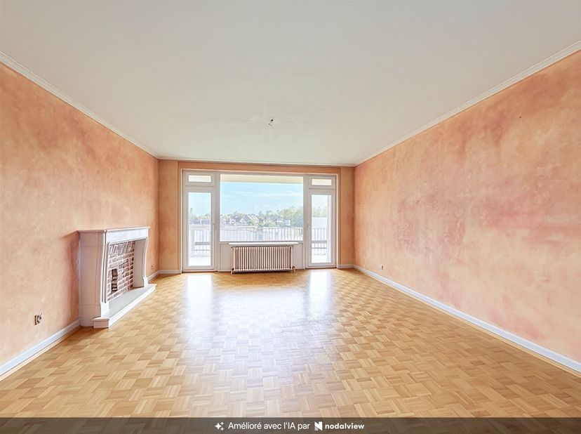 Appartement te koop in Square du Vieux Tilleul 2,
                    1050 Elsene