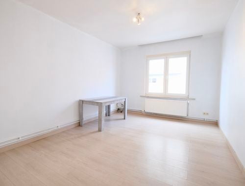                                         Appartement à vendre à Molenbeek-Saint-Jean, € 159.000
