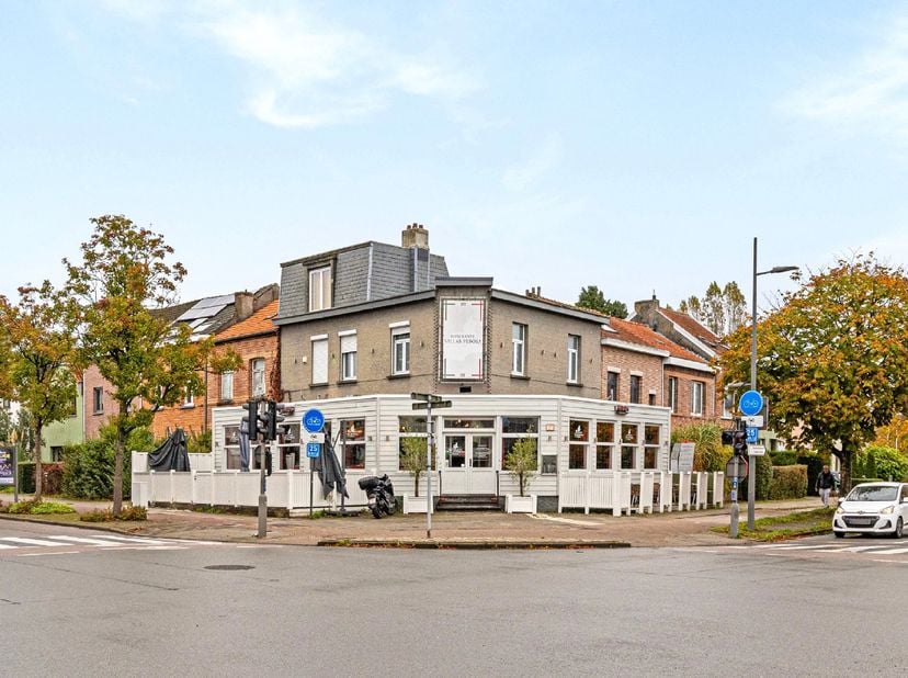 Bien professionnel à vendre
                    à 2610 Wilrijk