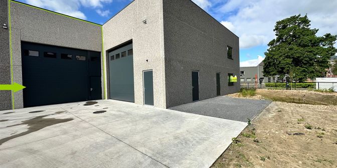 Bedrijfsvastgoed te huur in Van Langenhovestraat 277, 9200 Dendermonde